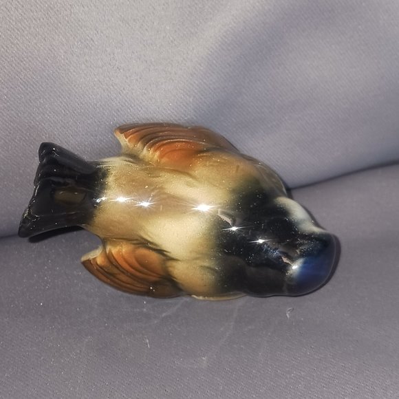 Vintage Goebel 70's Porcelain Bird - Picture 6 of 6